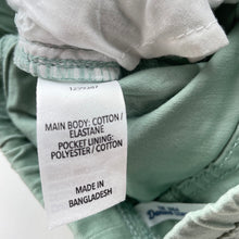 Load image into Gallery viewer, Girls 1964 Denim Co, green stretch cotton pants, elasticated, Inside leg: 43.5cm, EUC, size 5,