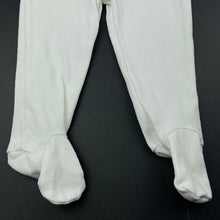 Load image into Gallery viewer, unisex Baby Berry, white ribbed footed leggings / bottoms, GUC, size 00,