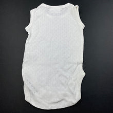 Load image into Gallery viewer, unisex Baby Club, pointelle cotton singletsuit / romper, GUC, size 0000,