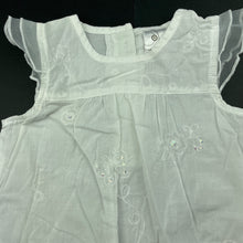 Load image into Gallery viewer, Girls Target, embroidered lightweight cotton top, FUC, size 00,