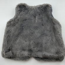 Load image into Gallery viewer, Girls reversible, knitted / faux fur vest, no labels, L: 35cm, armpit to armpit: 33cm, EUC, size 5-6,