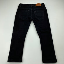 Load image into Gallery viewer, Boys SCOPE, black stretch denim jeans, adjustable, Inside leg: 37cm, FUC, size 3-4,