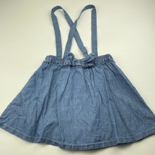 Load image into Gallery viewer, Girls H&M, chambray cotton suspender skirt, elasticated, L: 32cm, marks back skirt, FUC, size 8,