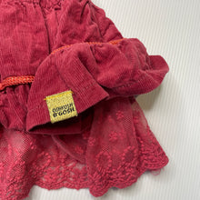 Load image into Gallery viewer, Girls Osh Kosh, cotton lined corduroy & lace skirt, elasticated, L: 23cm, EUC, size 00,