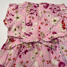 Load image into Gallery viewer, Girls floral, cotton dress, no labels, armpit to armpit: 25cm, GUC, size 00-0, L: 37cm