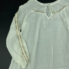 Load image into Gallery viewer, Girls lightweight, cotton long sleeve dress, labels removed, armpit to armpit: 37cm, armpit to cuff: 34cm, EUC, size 7-8, L: 62cm