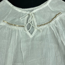 Load image into Gallery viewer, Girls lightweight, cotton long sleeve dress, labels removed, armpit to armpit: 37cm, armpit to cuff: 34cm, EUC, size 7-8, L: 62cm