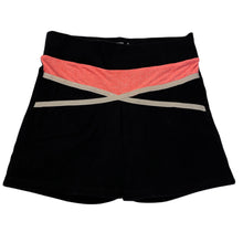 Load image into Gallery viewer, Girls Target, stretchy bike/activewear shorts, elasticated, GUC, size 8,
