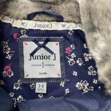 Load image into Gallery viewer, Girls Jasper Conran, cotton lined navy quilted jacket / coat, EUC, size 00,
