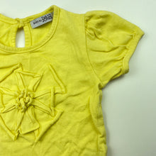 Load image into Gallery viewer, Girls Baby by DJs, yellow cotton t-shirt / top, small mark, FUC, size 00,