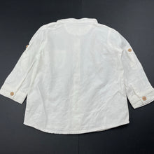 Load image into Gallery viewer, Boys H&M, lightweight cotton long sleeve collarless shirt, EUC, size 0,