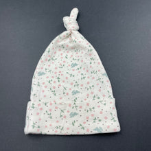 Load image into Gallery viewer, Girls Nature Baby, organic cotton hat / beanie, rabbits, EUC, size 000-00,