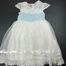 Load image into Gallery viewer, Girls lined, tulle party dress, no labels, armpit to armpit: 31.5cm, GUC, size 6-7, L: 68cm