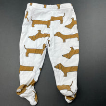 Load image into Gallery viewer, unisex Baby Berry, cotton footed leggings / bottoms, dogs, GUC, size 00,