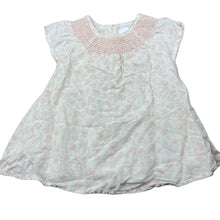 Load image into Gallery viewer, Girls Target, cotton lined floral viscose / linen dress, EUC, size 00, L: 35cm