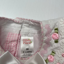 Load image into Gallery viewer, Girls Ollies Place, lined gingham cotton dress, light mark neck, FUC, size 00, L: 37cm