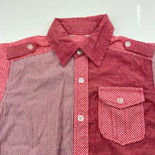 Load image into Gallery viewer, Boys lightweight, cotton short sleeve shirt, no size, armpit to armpit: 33cm, GUC, size 4-5,