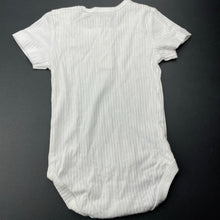 Load image into Gallery viewer, unisex Baby Berry, white ribbed organic cotton bodysuit / romper, EUC, size 00,