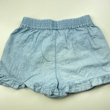 Load image into Gallery viewer, Girls 1964 Denim Co, lightweight chambray cotton shorts, elasticated, FUC, size 6,