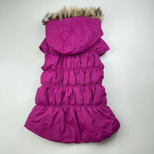 Load image into Gallery viewer, Girls Little Lady, hooded puffer vest / sleeveless jacket, EUC, size 6,