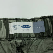 Load image into Gallery viewer, Boys Old Navy, khaki camo print cotton cargo pants, elasticated, Inside leg: 42cm, GUC, size 4,