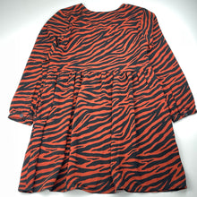 Load image into Gallery viewer, Girls lightweight, animal print long sleeve dress, no size, armpit to armpit: 34cm, shouder to cuff: 45cm, EUC, size 7-8, L: 64cm