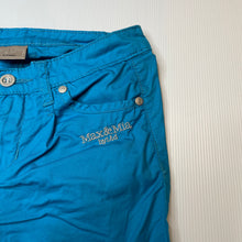 Load image into Gallery viewer, Girls Max & Mia, lightweight cotton shorts, W: 33cm across, FUC, size 8-9,