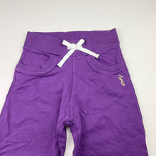 Load image into Gallery viewer, Girls COOGI, purple cotton cropped pants, elasticated, Inside leg: 25cm, EUC, size 4,