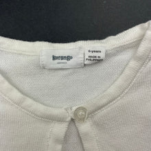 Load image into Gallery viewer, Girls Korango, white cotton cropped short sleeve cardigan, small pink mark, FUC, size 6,