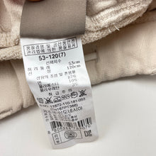 Load image into Gallery viewer, Boys ToTo Heros, casual pants, elasticated, Inside leg: 42cm, EUC, size 4-5,