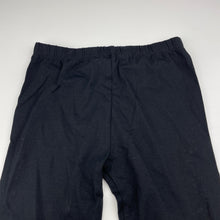 Load image into Gallery viewer, Girls Brilliant Basics, black cropped leggings, Inside leg: 32.5cm, EUC, size 7,