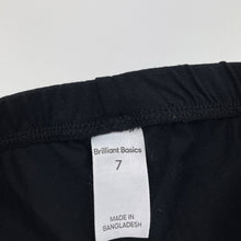 Load image into Gallery viewer, Girls Brilliant Basics, black cropped leggings, Inside leg: 32.5cm, EUC, size 7,