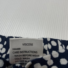 Load image into Gallery viewer, Girls B Collection, navy & white viscose shorts, elasticated, FUC, size 7,