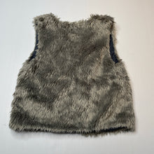 Load image into Gallery viewer, Girls Cotton On, cotton lined faux fur vest, single hook fasten, FUC, size 6,