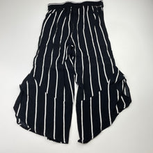 Load image into Gallery viewer, Girls Bardot Junior, striped cropped lightweight pants, elasticated, Inside leg: 42cm, GUC, size 7,