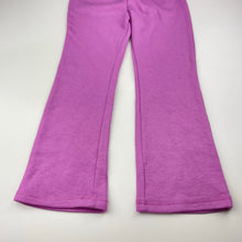 Load image into Gallery viewer, Girls H&T, fleece lined track pants, elasticated, Inside leg: 48cm, EUC, size 6,