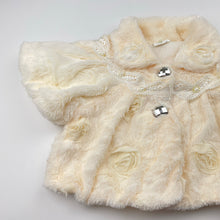 Load image into Gallery viewer, Girls CleverBean, fleece lined faux fur short sleeve jacket, L: 27cm, arpmit to armpit: 30cm, EUC, size 4-5,