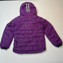 Load image into Gallery viewer, unisex CANADA GOOSE, duck down jacket / coat, light marks front right, FUC, size 6-7,