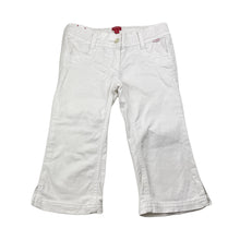 Load image into Gallery viewer, Girls Esprit, white stretch cotton cropped pants, adjustable, Inside leg: 33cm **button missing from adjustable elastic**, GUC, size 8,
