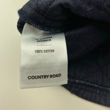 Load image into Gallery viewer, Girls Country Road, quilted cotton skirt, elasticated, L: 34cm, EUC, size 8,