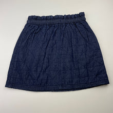Load image into Gallery viewer, Girls Country Road, quilted cotton skirt, elasticated, L: 34cm, EUC, size 8,