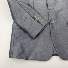 Load image into Gallery viewer, Boys Mini World, grey/silver suit/formal jacket, Sz: 56, armpit to armpit: 37.5cm, shoulder to cuff: 47.5cm, EUC, size 8-9,