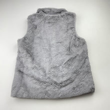Load image into Gallery viewer, Girls La Sienna Couture, lined soft fleece vest, 4 hook fasten, EUC, size 6,