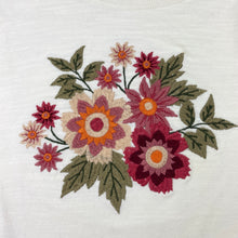 Load image into Gallery viewer, Girls embroidered, cotton long sleeve tee / top, no labels, armpit to armpit: 33cm, shoulder to cuff: 41cm, GUC, size 6-7,