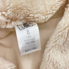 Load image into Gallery viewer, Girls H&T, cotton lined faux fur jacket, single button fasten, EUC, size 6,