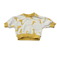 Load image into Gallery viewer, Unisex Baby Berry, fleece lined sweater / jumper, giraffes, small mark back right sleeve, FUC, size 0000,