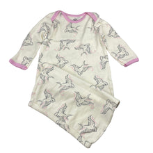 Load image into Gallery viewer, Girls TOUCHED BY NATURE, soft organic cotton sleepsack, EUC, size 000-00,
