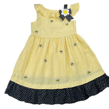Load image into Gallery viewer, Girls Counting Daisies, embroidered gingham dress, bees, EUC, size 6, L: 63cm