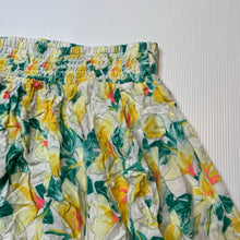 Load image into Gallery viewer, Girls Pumpkin Patch, floral viscose skirt, elasticated, L: 31cm, GUC, size 6,