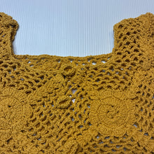 Load image into Gallery viewer, Girls Cinta Child, crochet cotton top, no size, L: 21cm, armpit to armpit: 26cm, GUC, size 1-2,